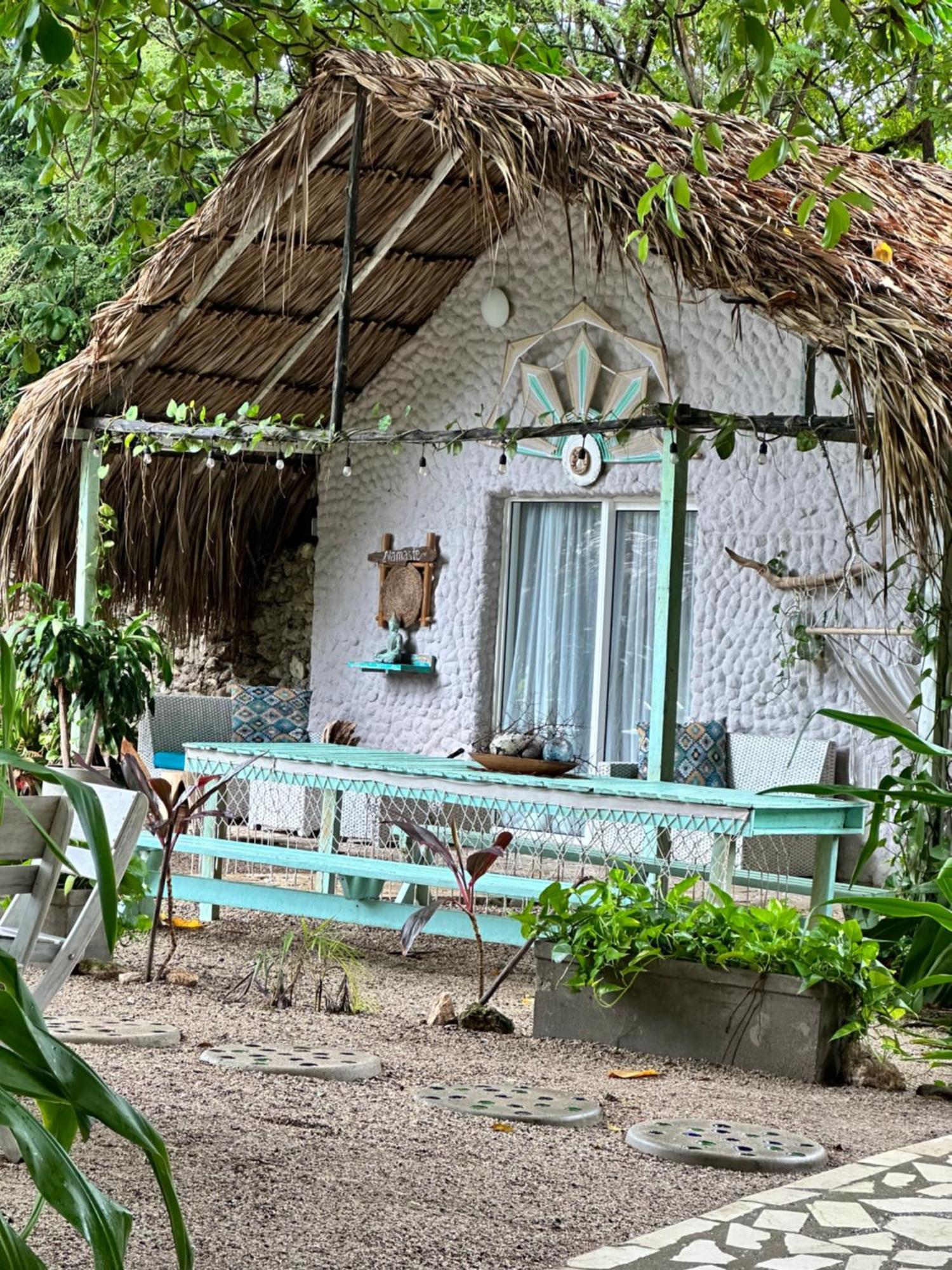 Namaste Club & Hotel 3*