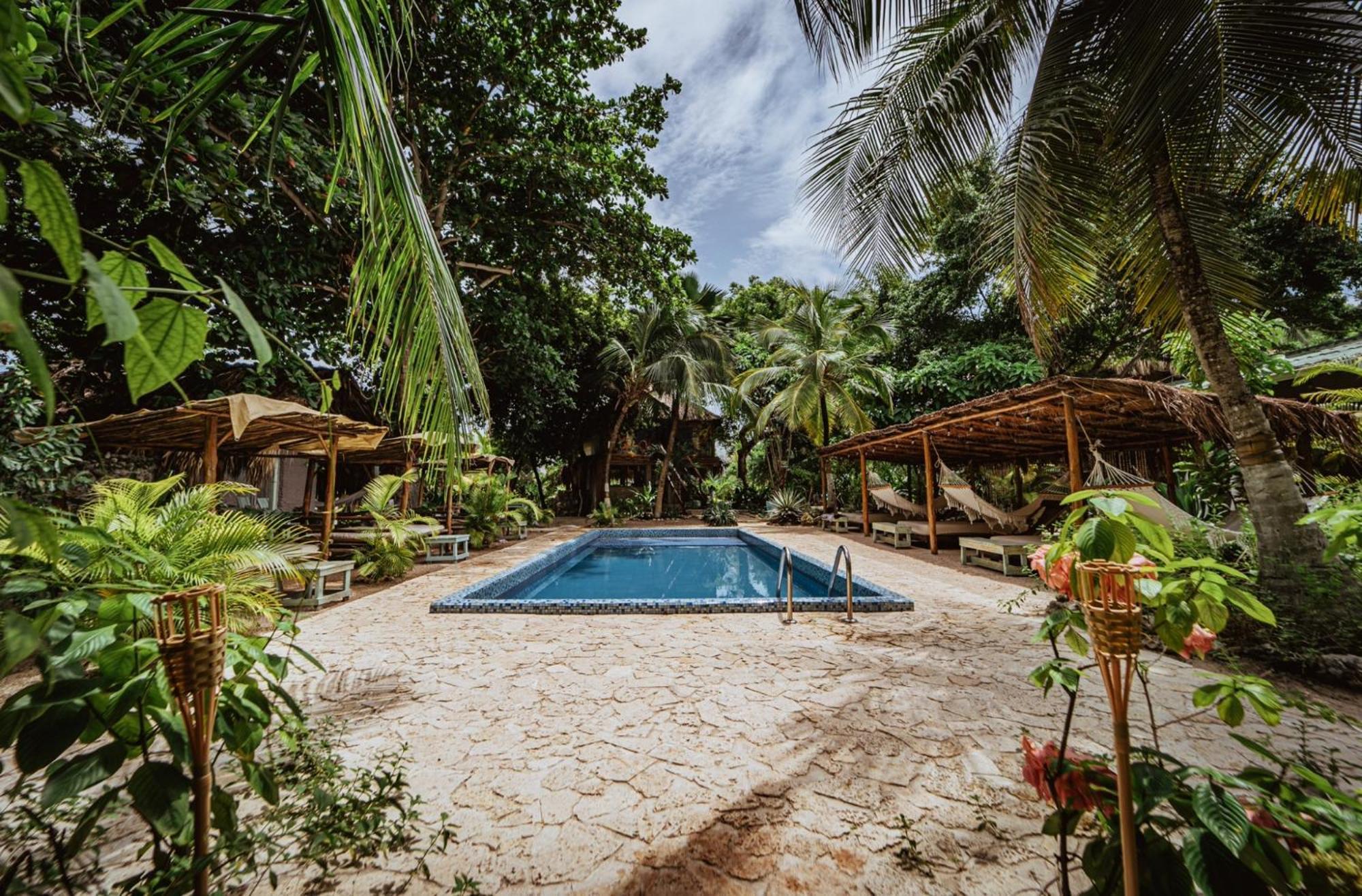 Hotel Namaste Club &